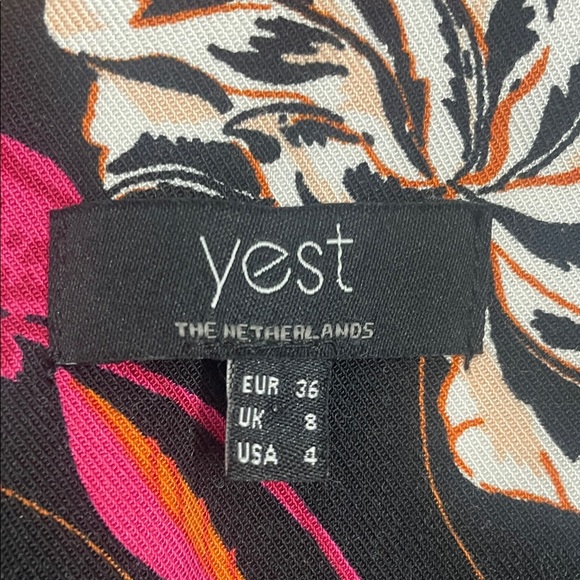 Yest Black Floral Jacket/Blazer Lightly Padded Shoulders Self Tie Belt Size 4 - Picture 9 of 14